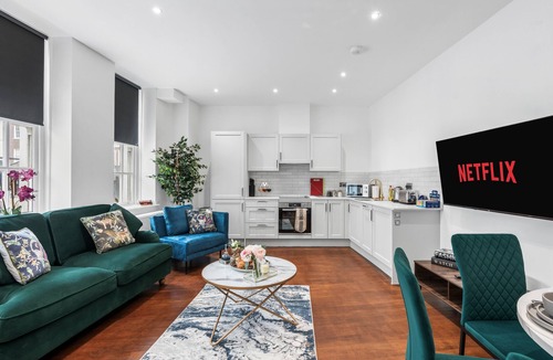 Brighton City Centre Apartment | Guest Favourite | Modern City Centre Home | 2 Bed