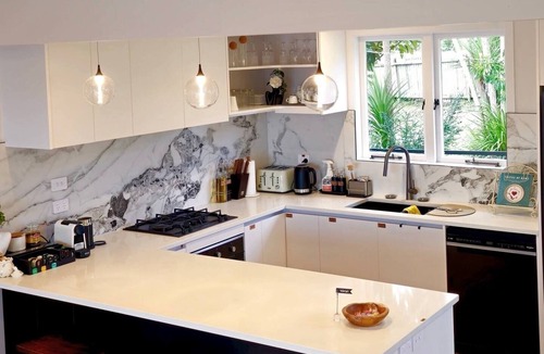 New Windsor House | Guest Favourite|House+Studio | New Reno|1200m²Land