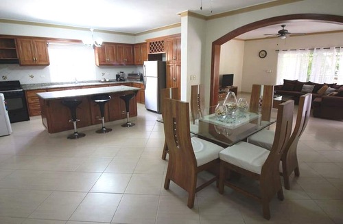 El Batey Villa | Guest-friendly 8BD villa in central Sosua, with pool, cable TV, fast internet!