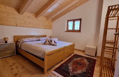 Tuenno Ski Chalet | Guest House Tresenga