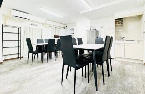 Nishishinsaibashi Hostel | GUEST HOUSE B's FiveⅡ
