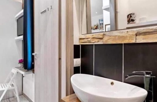 Sant' Ambrogio House | Guest house Biffi Simone