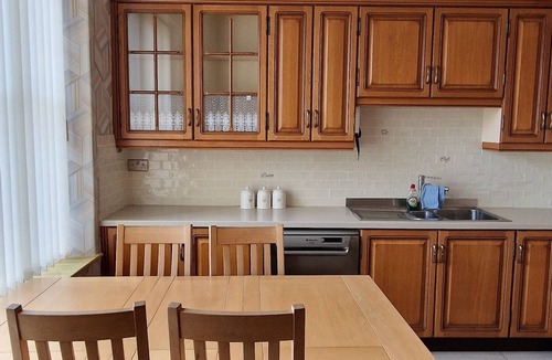 Aberaeron House | Guest house full of character, central location. 5 min walk to the beach
