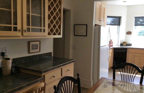 Tazewell House | Guest House in Burkes Garden VA on the Appalachian Trail and Va Bike Trail