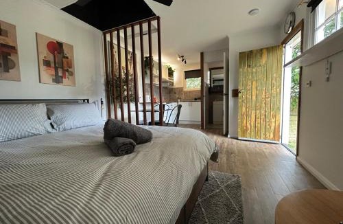 East Devonport House | Guest House in East Devonport