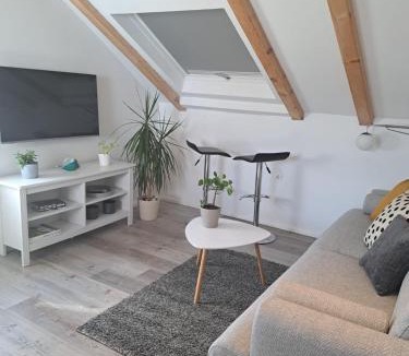 Split House | Guest House Kala