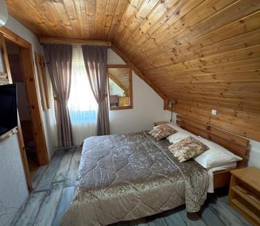Jezerce House | Guest House Plitvice Waterfall