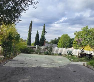 Sunland-Tujunga Apartment | Guest house