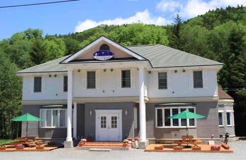 Tomamu House | guest house White House ホワイト ハウス