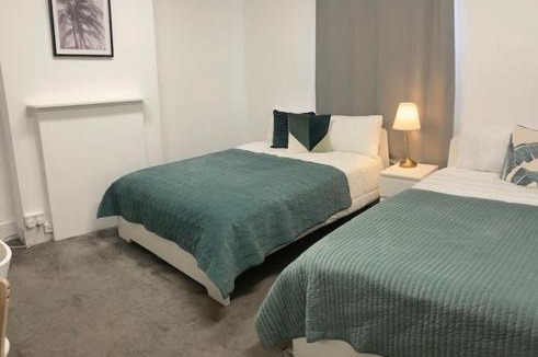 Camden Town with Primrose Hill House | GUEST ROOMS in CAMDEN TOWN