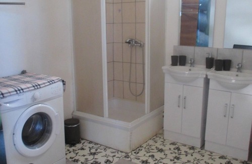 Donje Polje House | guest rooms, room rental