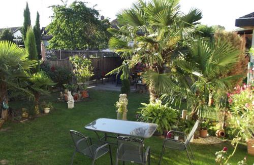Neustadt-Geinsheim House | Guesthouse König