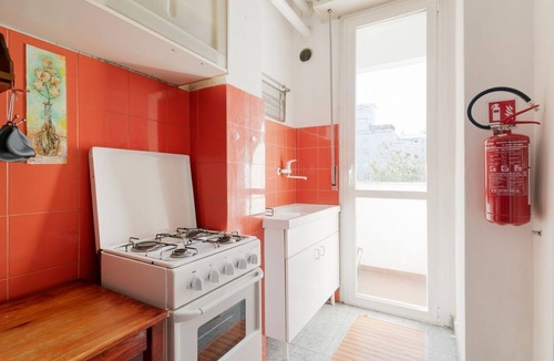 Ripamonti Corvetto Apartment | GuestHost - A comfortable 40 square meters apartment, perfect for two people, located on the third floor of a building with an elevator (NOT accessible to disabled guests).The property is located in the lively Corvetto neighborhood and is well connected