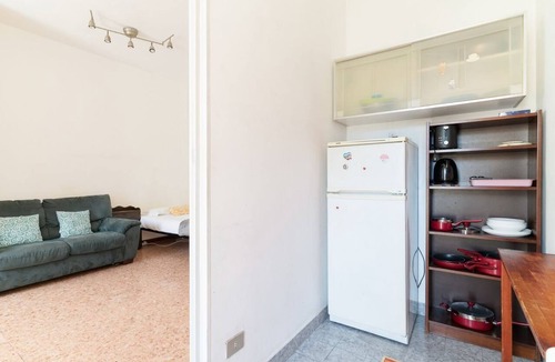 Ripamonti Corvetto Apartment | GuestHost - A comfortable 40 square meters apartment, perfect for two people, located on the third floor of a building with an elevator (NOT accessible to disabled guests).The property is located in the lively Corvetto neighborhood and is well connected
