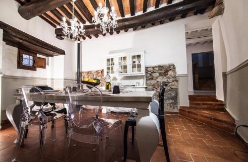 Colle di Compito Apartment | GuestHost - Accogliente Appartamento sulle Colline Toscane