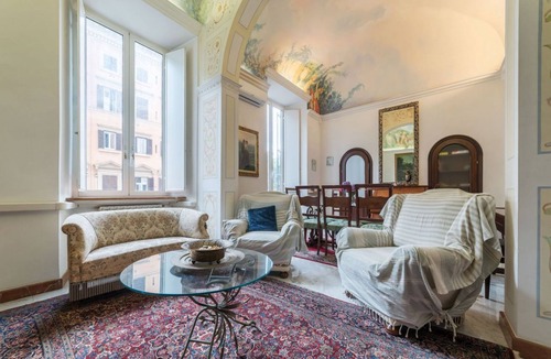 Esquilino Apartment | GuestHost - Apartment located on the second floor of an elegant building with a lift (not suitable for the disabled, only 2 people can enter at a time)In 140 square meters of space, it can comfortably accommodate up to 9 adultsWe are in the Esquilino dis