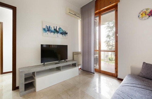 Precotto Apartment | GuestHost - APT con terrazzo a Milano- Greco Pirelli!