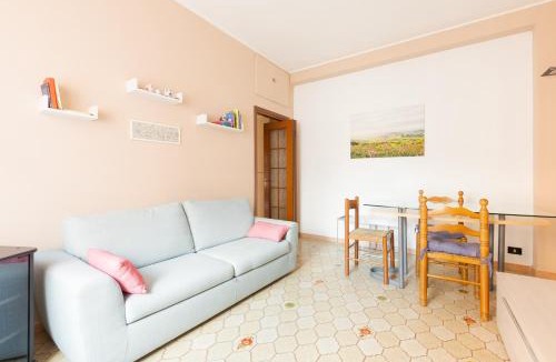 Montalbino Apartment | GuestHost - APT with balcony- M3 Maciachini