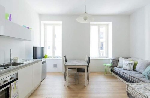 Citta Nuova-Barriera Nuova-San Vito-Citta Vecchia Apartment | GuestHost - Beautiful and spacious 76 sqm apartment located in a strategic position just a short distance from Piazza Oberdan, Porto Vecchio, Palazzo Gopcevich and Piazza Unita d'Italia. The particular position of the house allows to reach easily the his