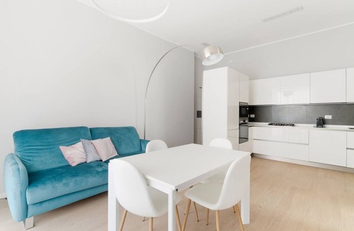 Ripamonti Corvetto Apartment | GuestHost - Bright apartment of about 85 sqm, able to accommodate up to 5 people, located on the mezzanine floor of a building (NO elevator - there are some steps to climb).The property is located in a residential area of ​Milan, full of services an
