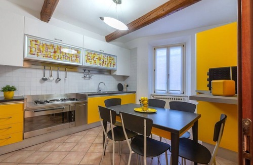 Ferrara Historic Centre Apartment | GuestHost - Central Ferrara Apartment! x7