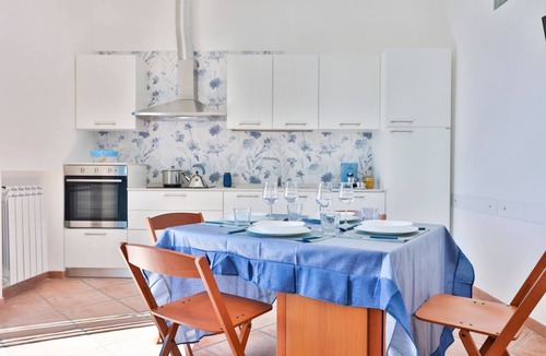 Pozzuoli Apartment | GuestHost - Charming 60 sqm apartment, ideal for up to 3 people, located on the first floor of a building without an elevator.The property is located in Pozzuoli, in a strategic position that allows easy access to the city center and the metro and train