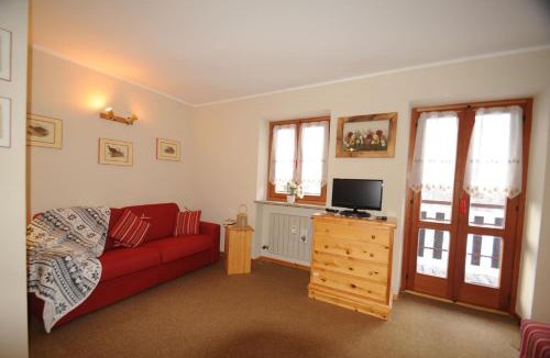 La Thuile Apartment | GuestHost - Charming Alpine Studio Flat - La Thuile