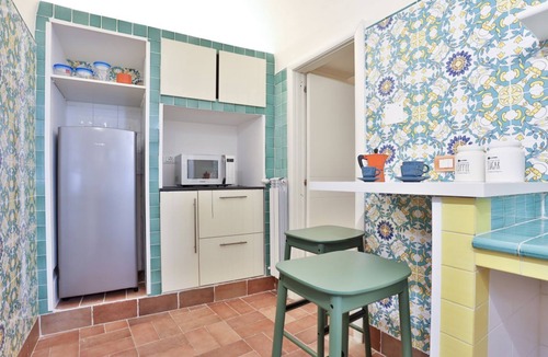 Rione Duomo Apartment | GuestHost - Charming apartment that accommodates up to 5 people with great comfort. The accommodation is located in the historic center (ZTL), just 500m from the Duomo and a stone's throw from Piazza Sedile del Campo, the Verdi Theater and the Villa Comu