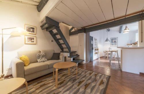 Rione V Ponte Apartment | GuestHost - Charming Loft Navona