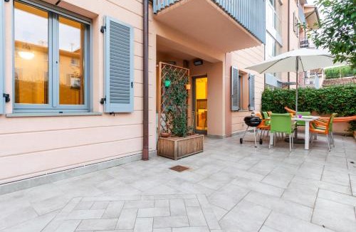 Le Cure Apartment | GuestHost - Colorful Boccaccio Apartment