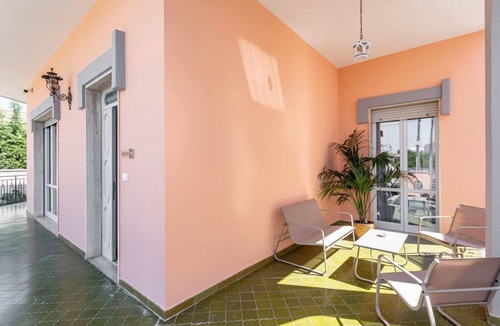 Giorgilorio Apartment | GuestHost - Comfortable 100 sqm apartment, perfect for a stay of four people, located on the mezzanine floor of a building (accessible by steps).The property is located in Surbo, in the province of Lecce, in an area equipped with every comfort and servic