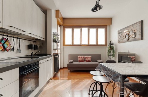 Fiera Apartment | GuestHost - Comfortable 60m2 apartment, ideal for 4, on the 4th floor of a building with lift (steps to reach it). Located in Fiera Milano City between Portello and CityLife, a historic exhibition area now transformed into the Allianz MiCo convention cen