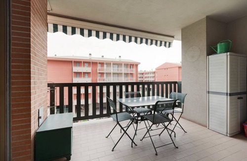 Morivione Apartment | GuestHost - Comfortable and bright apartment with terrace and all the main comforts located in a residential neighborhood at the gates of the historic center of Milan, a short distance from the Bocconi Campus and Fondazione Prada. Navigli, IULM and Porta