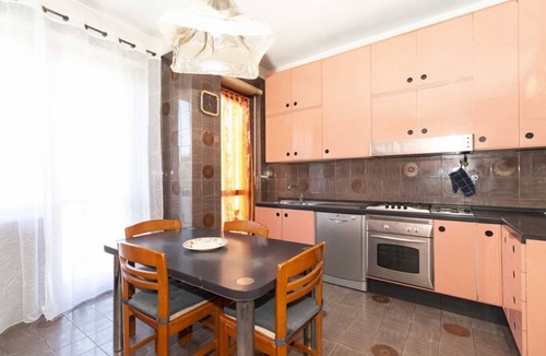 Parella Apartment | GuestHost - Comfortable apartment, perfect for 5 guests, located at the west end of the Pozzo Strada district. We are a two-minute walk from the metro that connects the area with the center and with the two main train stations, this accommodation is surr