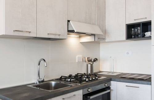 Centro Giano Apartment | GuestHost - Comfortable apartment located on the seventh floor of a modern residence equipped with a lift.In 40 square meters of space it comfortably accommodates 2 people with a double bedroom.Located in the Fonte Laurentina district, near the ring road