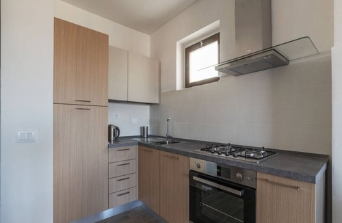 Centro Giano Apartment | GuestHost - Comfortable apartment located on the sixth floor of a modern residence equipped with a lift.In 40 square meters of space it comfortably accommodates two people with a double bedroom.Located in the Fonte Laurentina district, near the ring road