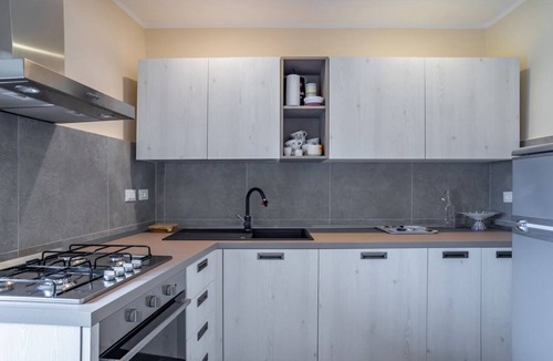 Vezzano Ligure Apartment | GuestHost - Comfy & Roomy Apt - View on the Ligurian Hills!