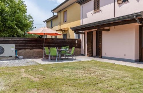 Cascina Apartment | GuestHost - Countryside Apt with Swimming Pool and Parking