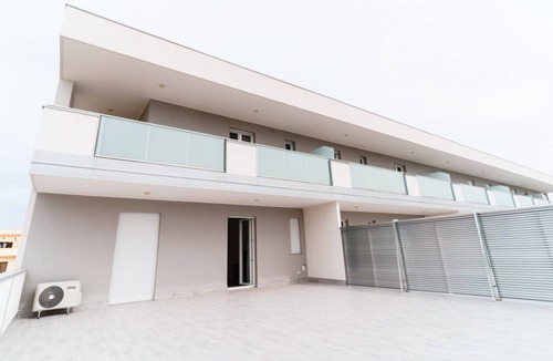Trani Apartment | GuestHost - Cozy studio with private bathroom and bathroom, which is part of the Scaringi Palace and is perfect for 2 guests. The flat is located in a building located in a quiet and well-connected neighborhood, just a 5-minute drive from the center of T