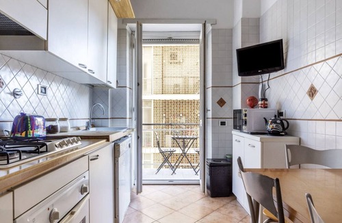 Trionfale Apartment | GuestHost - Elegant and comfortable 140sqm apartment that can accommodate up to 6 people. Located on the 2rd floor, with a lift (not suitable for disabled), of a building located few steps away from Cipro Metro Stop, the property is 12 minutes walk away