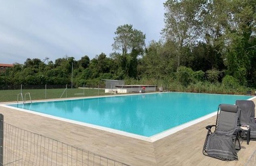 Calambrone Apartment | GuestHost - Elegant Seaside Apartment with Pool and Parking