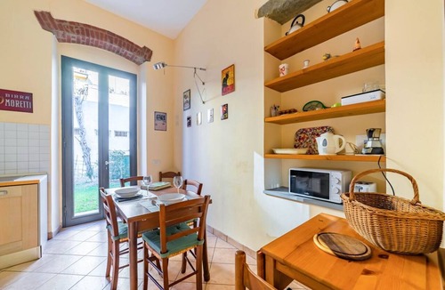 Gavinana Apartment | GuestHost - Florence Quiet Apartment with Private Garden