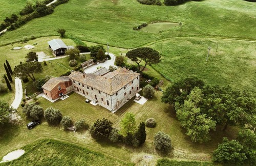 Torre A Castello Apartment | GuestHost - Ginestra-Chianti Cozy Flat with Private Parking!