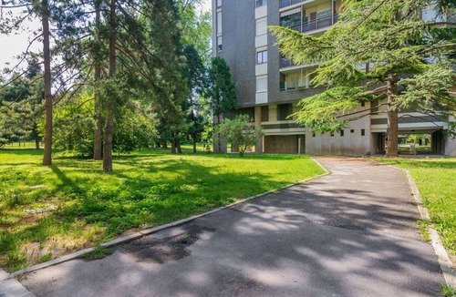 Padova Apartment | GuestHost - Modern and spacious apartment perfect for 5 guests is located in the Santa Rita area, a residential and very quiet area, a 10-minute walk from Prato della Valle and the Basilica of Sant'Antonio and 5 minutes from the main hospitals. Nearby yo