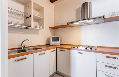 Molina Apartment | GuestHost - Molino Stucky Residence Burchiello Suite