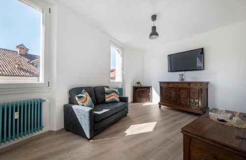 Belluno Apartment | GuestHost - Piazza Castello Belluno Central Dream