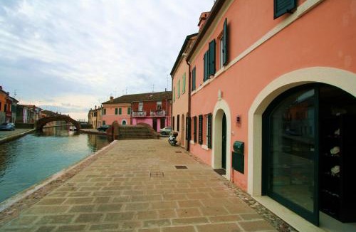 Comacchio Apartment | GuestHost - Ponte della Pitagora Apartment