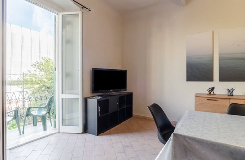 La Spezia Historic Centre Apartment | GuestHost - Porto Mirabello & Central Station Comfy Apt x5!