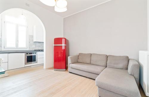 Padova Apartment | GuestHost - Prato della Valle Roomy Flat
