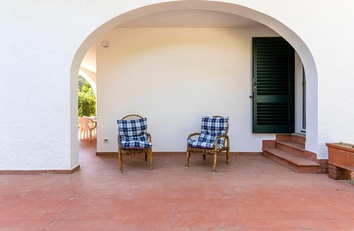 Quercianella Apartment | GuestHost - Quercianella Lovely Villa near the Sea With Parking!